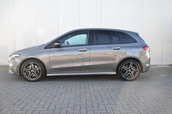 Mercedes-Benz B-Klasse 250 e Business Solution AMG Night/Pakket Trekhaak 6000km!