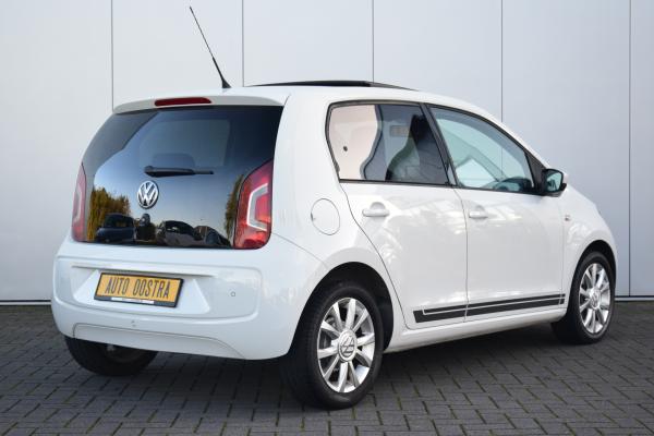 Volkswagen up! 1.0 Club up! BlueMotion Pano/dak Stoelverwarming Priv/Glass Airco Cruise Pdc