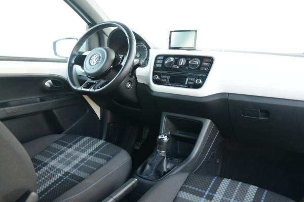 Volkswagen up! 1.0 Club up! BlueMotion Pano/dak Stoelverwarming Priv/Glass Airco Cruise Pdc